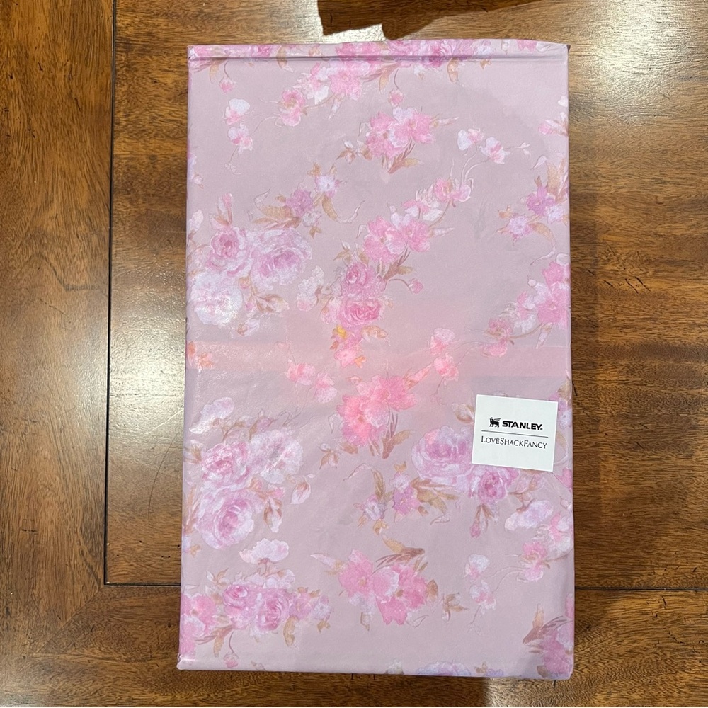 NWT Stanley x LOVESHACKFANCY 40oz Quencher
